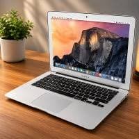 Apple MacBook Air A1465 (2014) Core i5 8GB RAM 128GB SSD (Pre-Owned)